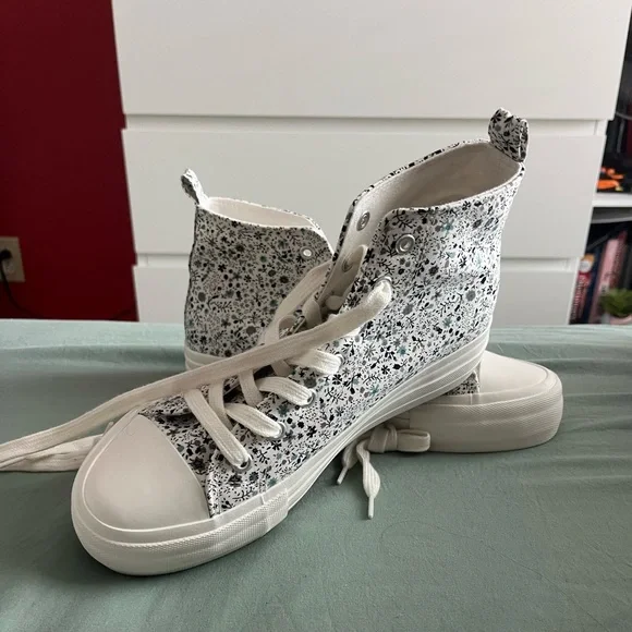 Primark Platform floral sneakers - Picture 2 of 7
